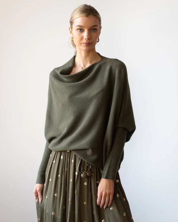 ✨Asymmetric Draped Jumper